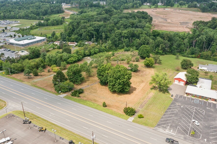 1195 Centre Tpke, Orwigsburg, PA for sale - Building Photo - Image 2 of 18