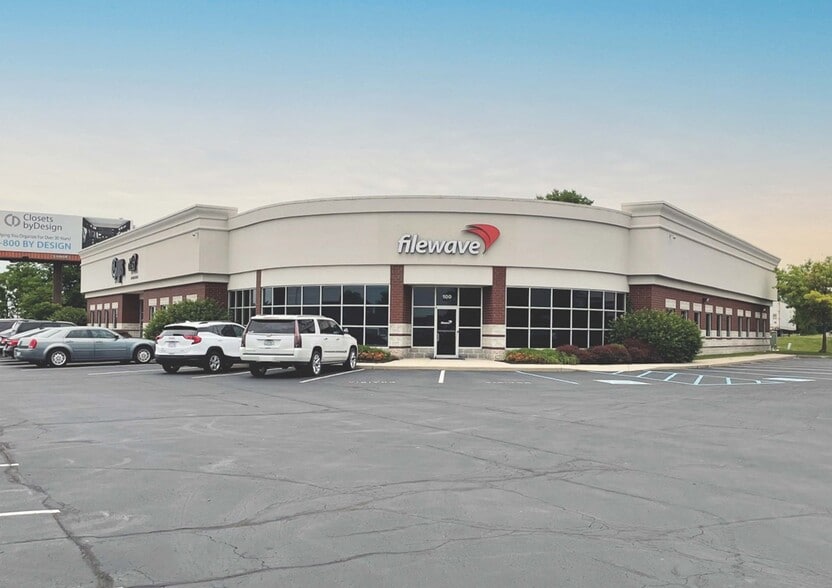 7320 E 86th St, Indianapolis, IN for lease - Building Photo - Image 1 of 4