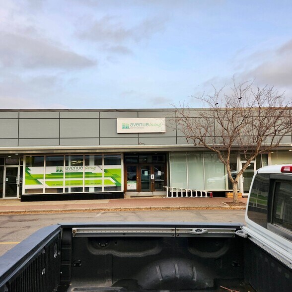 27 Second Av N, Yorkton, SK for lease - Building Photo - Image 3 of 5