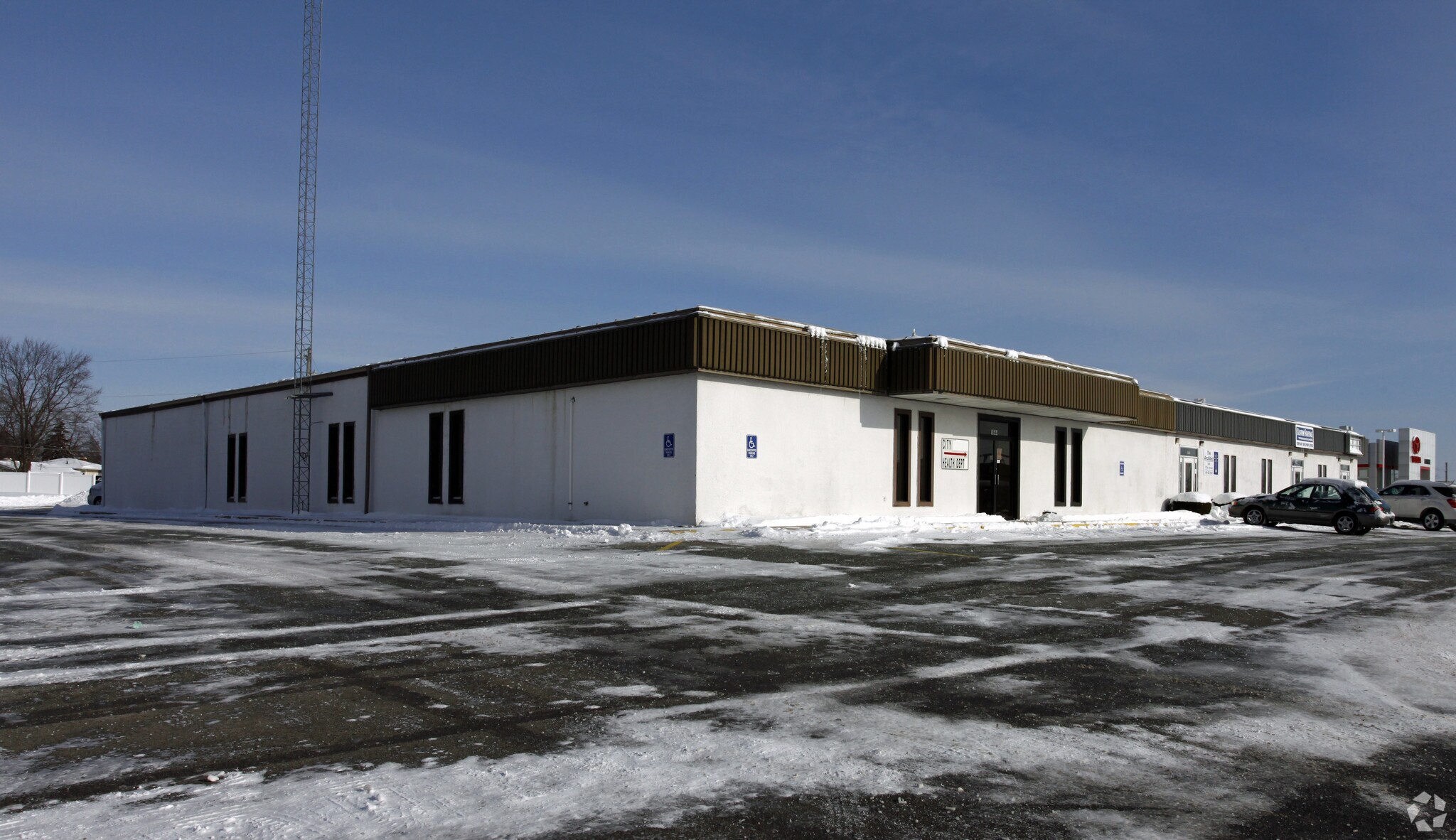 1648-1650 Tiffin Ave, Findlay, OH for sale Primary Photo- Image 1 of 1