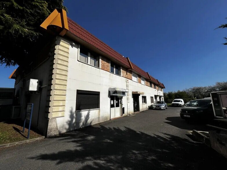 Flex in Massy for lease - Building Photo - Image 3 of 18