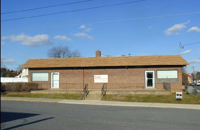 1401 Latimer Cir, Wilmington, DE for sale Primary Photo- Image 1 of 1