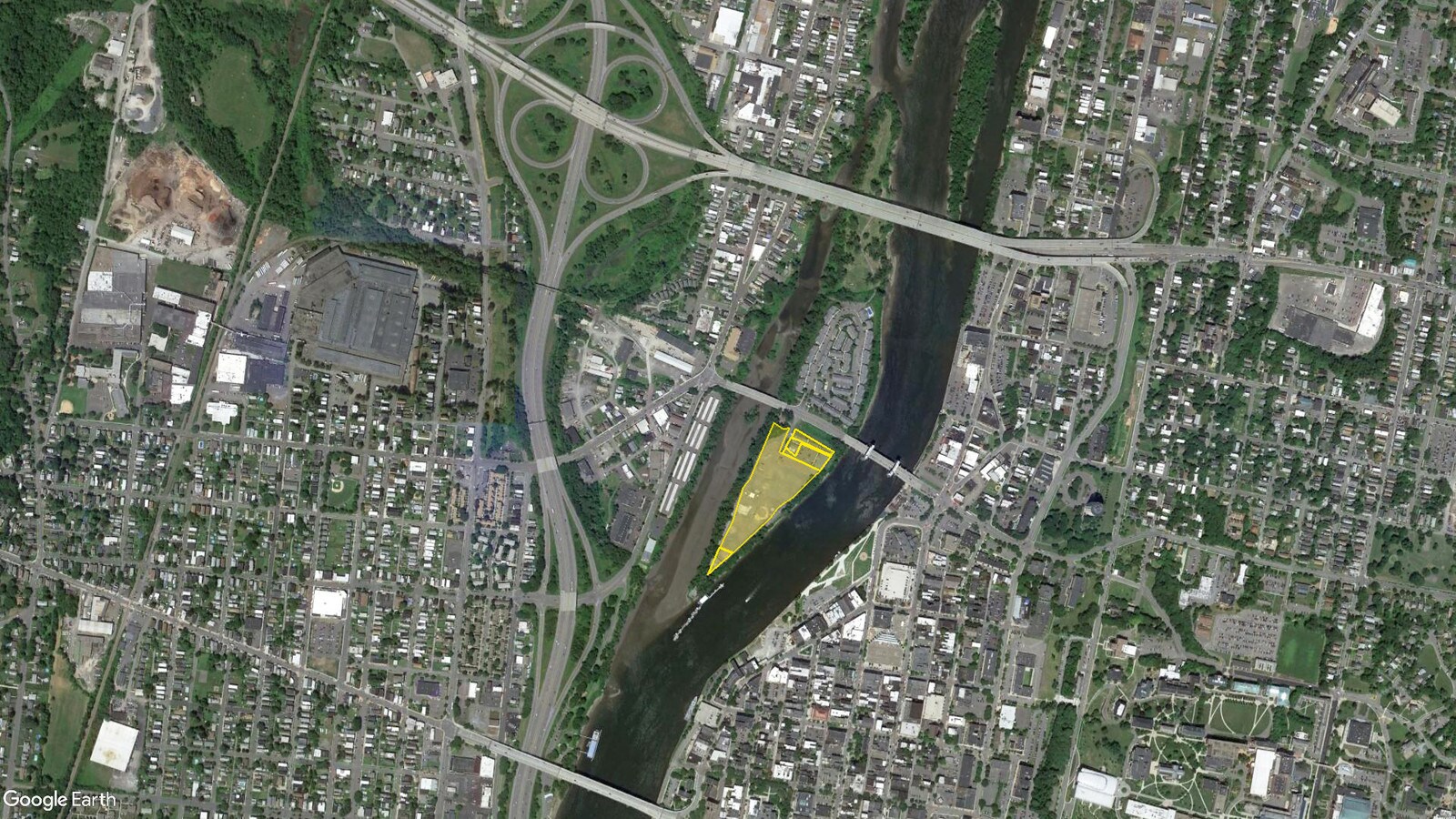 10 Starbuck Dr, Green Island, NY 12183