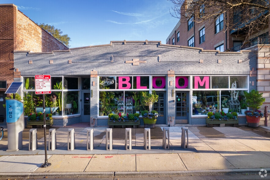 2312 W Touhy Ave, Chicago, IL for sale - Building Photo - Image 2 of 62