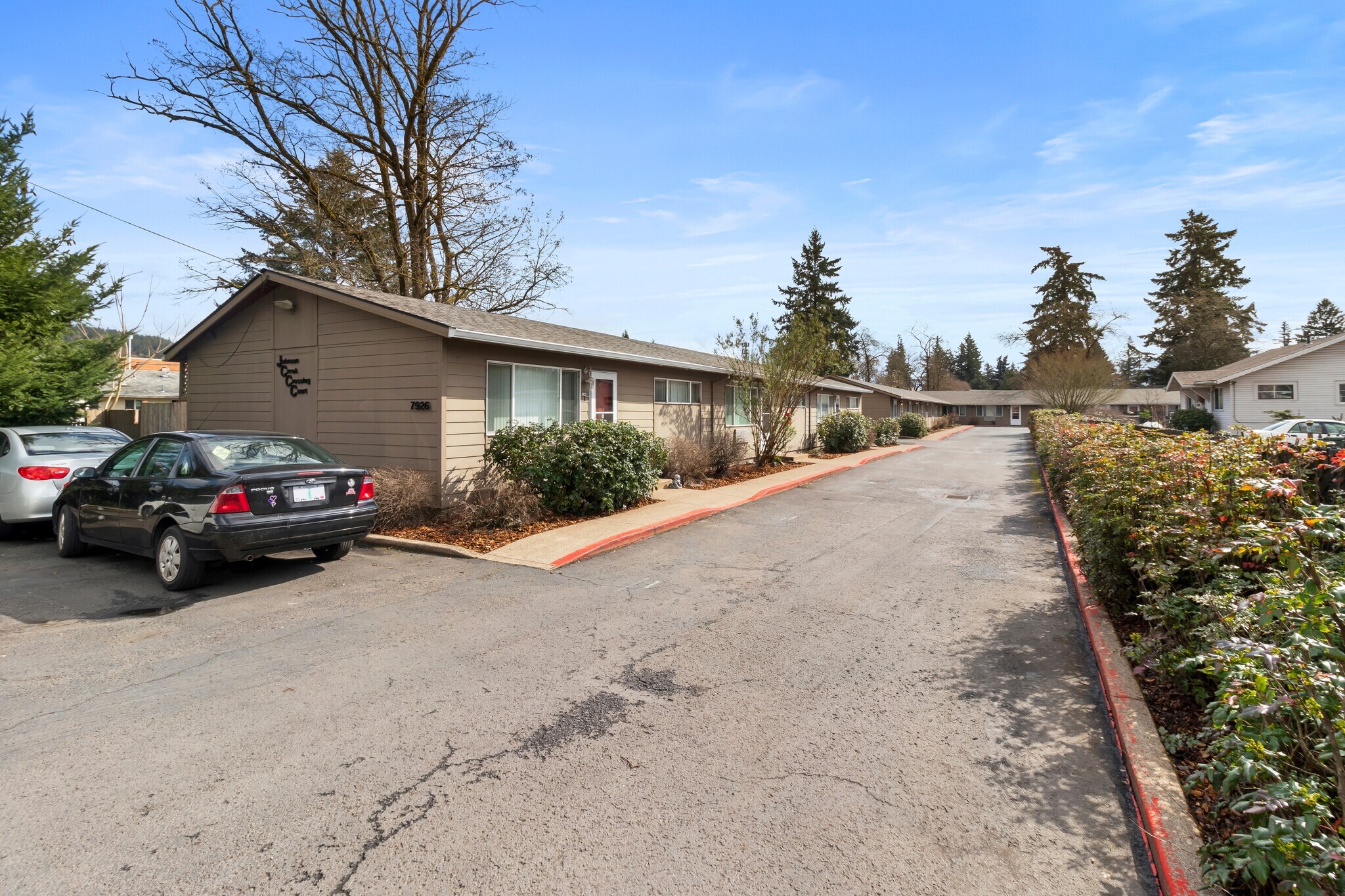 7926 SE Johnson Creek Blvd, Portland, OR for sale Building Photo- Image 1 of 1