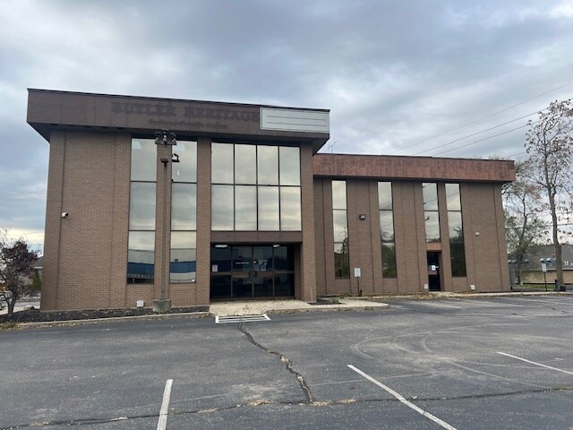 660 N University Blvd, Middletown, OH for lease Building Photo- Image 1 of 15