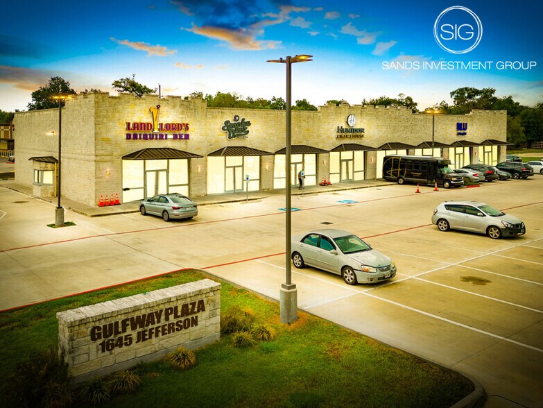 1645 Jefferson Dr, Port Arthur, TX for sale - Primary Photo - Image 1 of 1