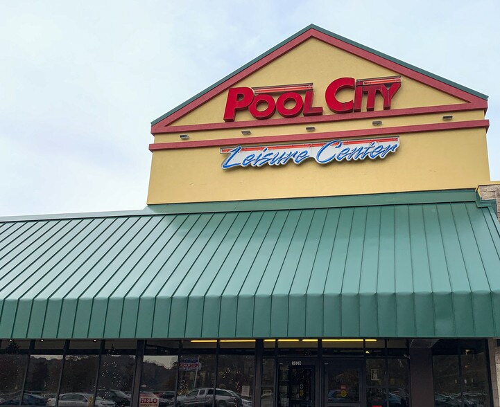 5040-5070 William Penn Hwy, Monroeville, PA for lease - Pool City 2 - Image 1 of 6