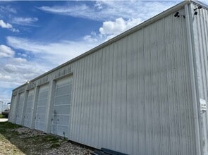 1746 Buchanan st, Moberly, MO for lease Interior Photo- Image 2 of 2