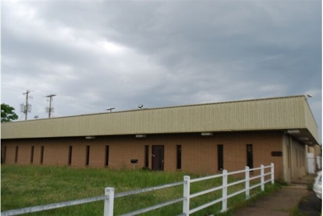 1501 W Sabine St, Longview, TX for sale - Building Photo - Image 1 of 1