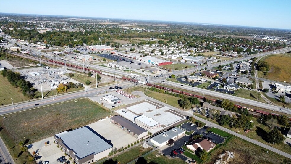 920-920 E Warren St, Gardner, KS for sale - Building Photo - Image 2 of 47