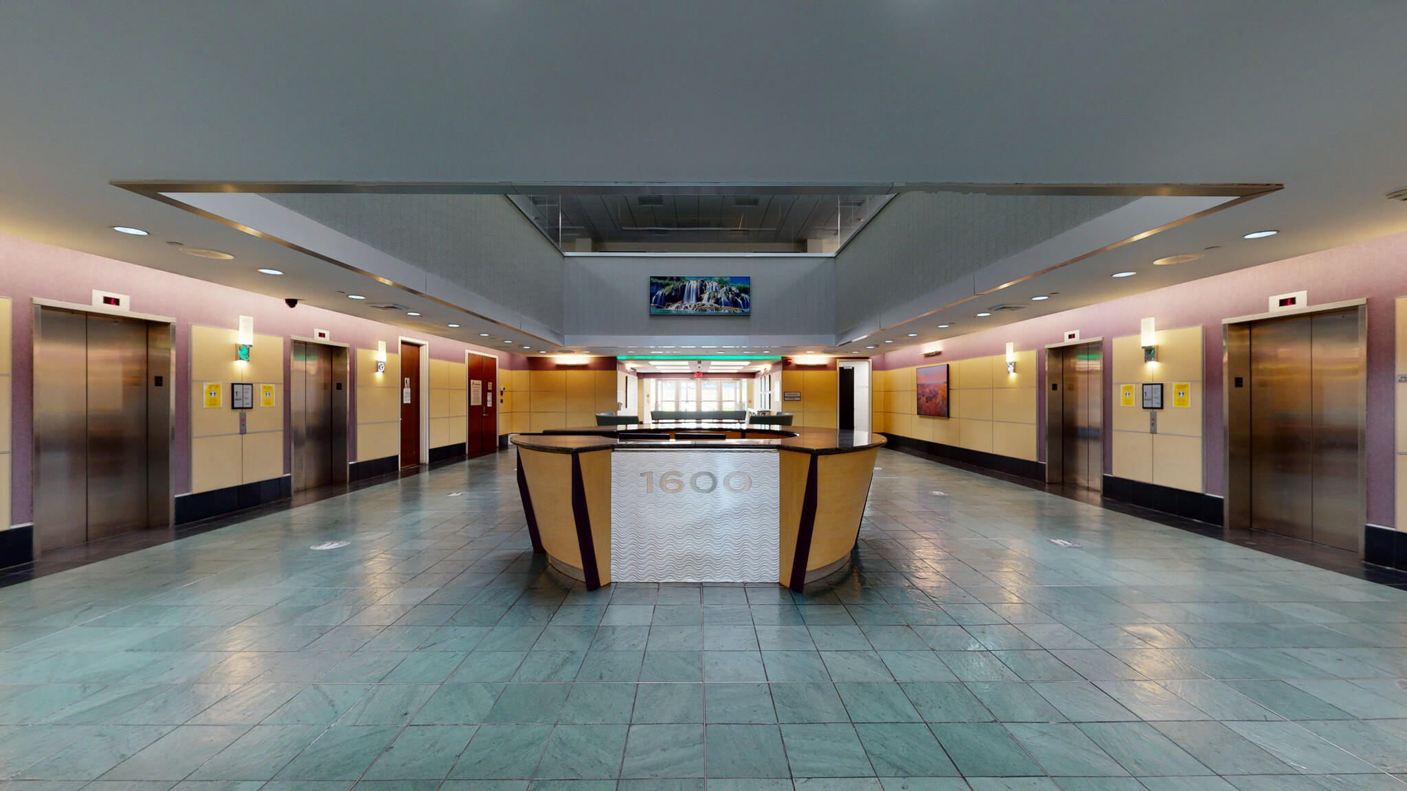 1600 Stewart Ave, Westbury, NY for lease Interior Photo- Image 1 of 6