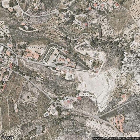 Industrial in Petrer for sale - Building Photo - Image 1 of 1