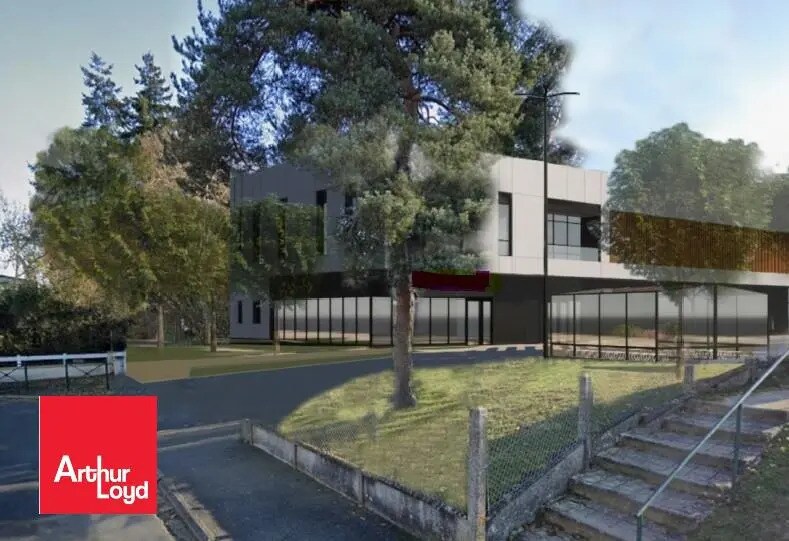 Retail in Mainvilliers for lease - Building Photo - Image 1 of 2