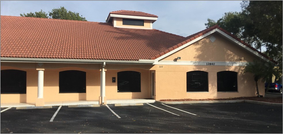 12840 Tamiami Trl N, Naples, FL for sale - Building Photo - Image 1 of 1