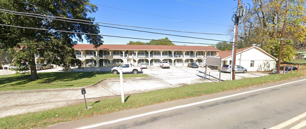 1 Georgia Ave, Cave Spring, GA for sale - Primary Photo - Image 1 of 1