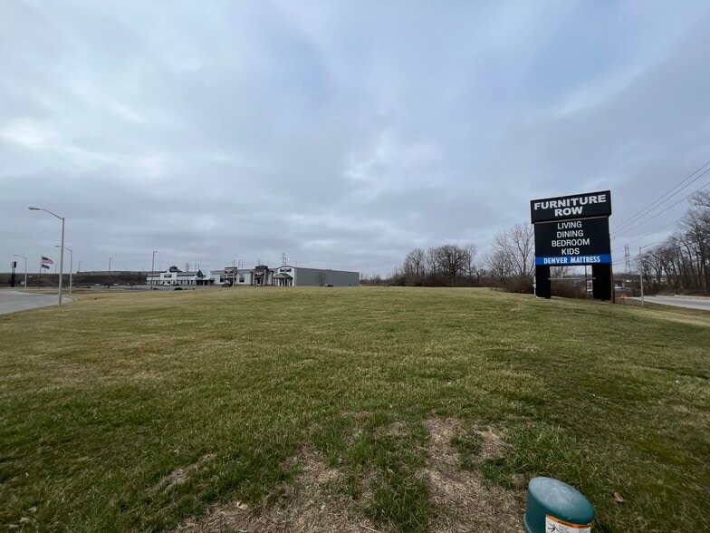 5807 W Creek Blvd, Fort Wayne, IN 46818 - Development Opportunity | LoopNet