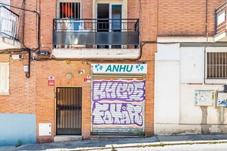 Calle de Vistas a Moraleja, 8, Madrid, Madrid for lease Interior Photo- Image 1 of 19