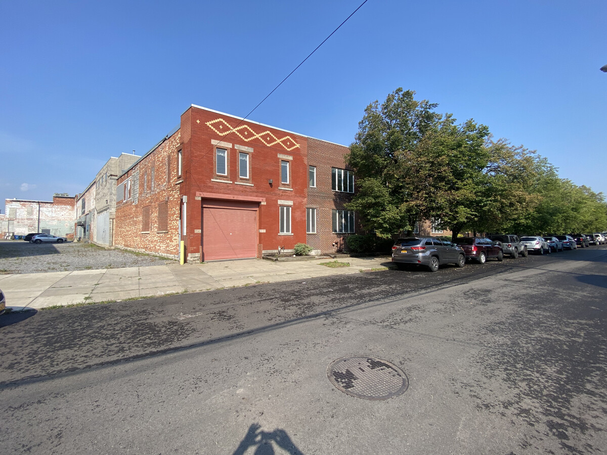 960 Ellicott St, Buffalo, NY 14209 | LoopNet