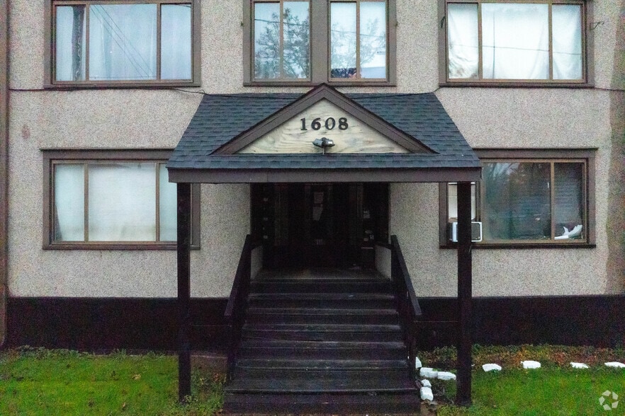 High-Yield Multifamily Portfolio portfolio of 4 properties for sale on LoopNet.com - Building Photo - Image 3 of 18