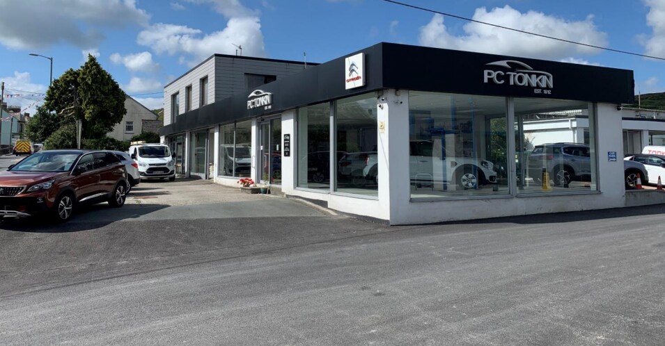 77 Fore St, Bugle for sale - Primary Photo - Image 1 of 1