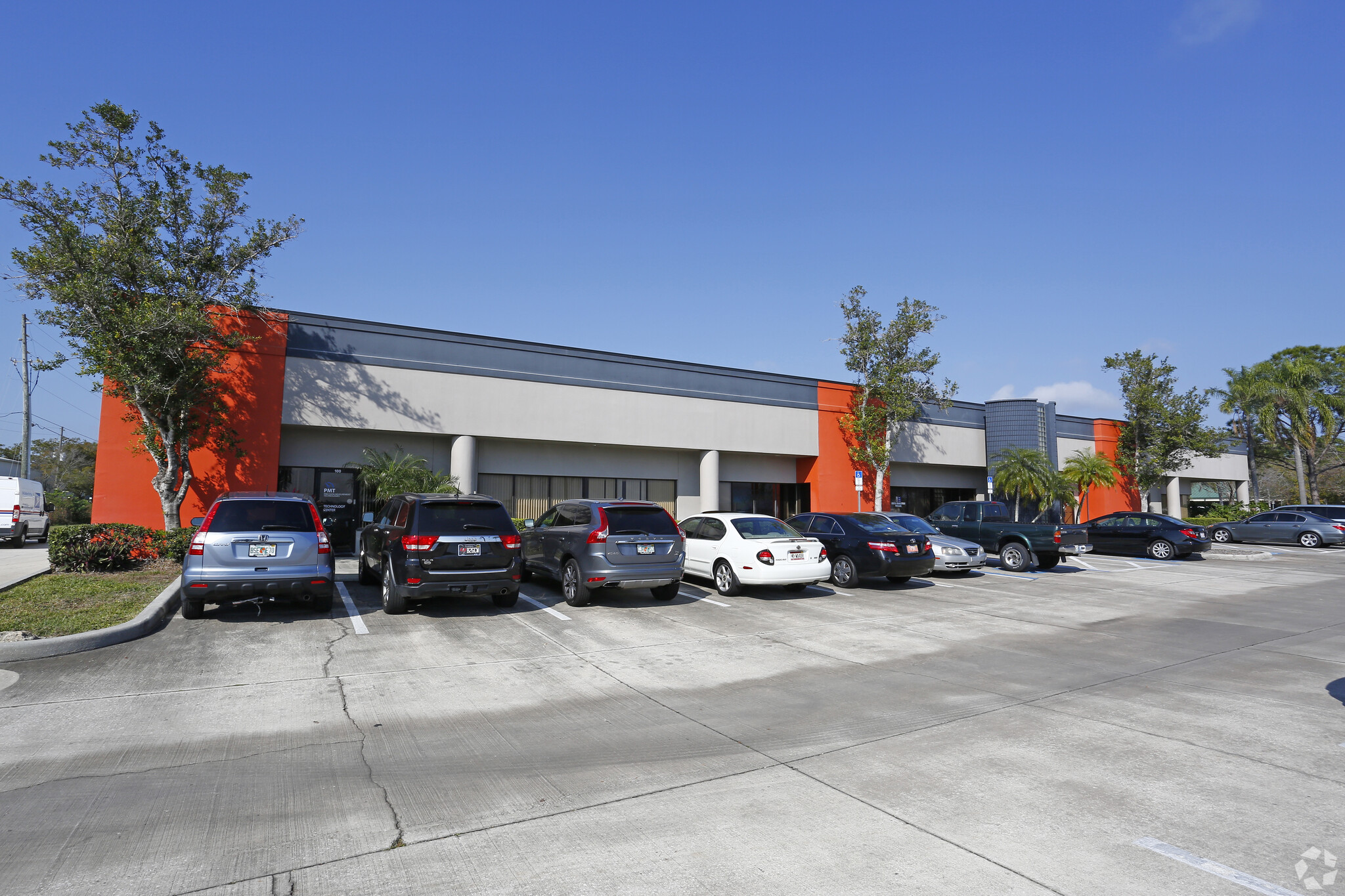 4400 140th Ave N, Clearwater, FL for lease Building Photo- Image 1 of 4