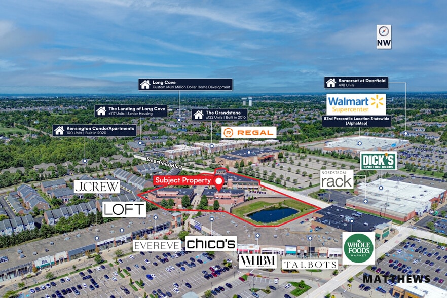 Deerfield Village Square portfolio of 3 properties for sale on LoopNet.com - Building Photo - Image 3 of 5