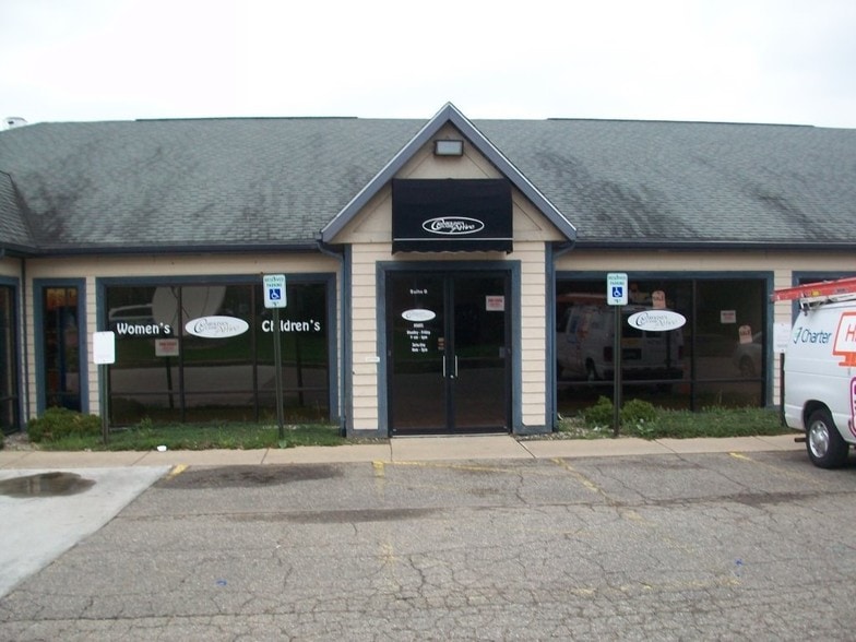 4250 W Main St, Kalamazoo, MI for sale - Building Photo - Image 1 of 1