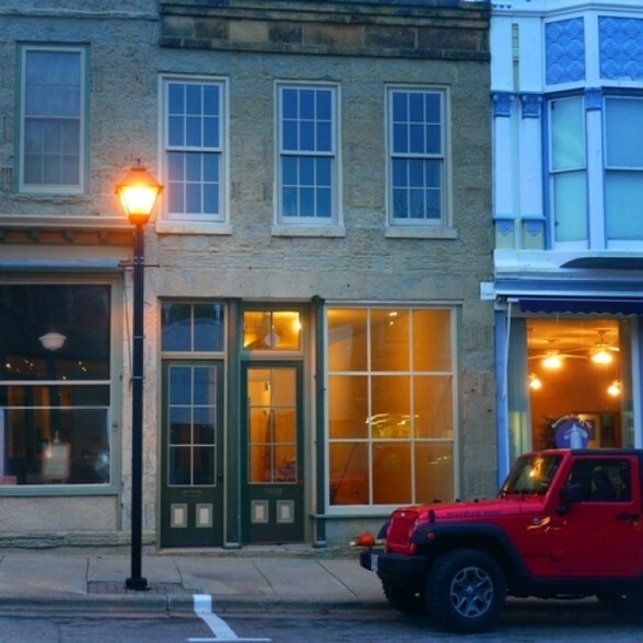 231 High St, Mineral Point, WI for sale - Primary Photo - Image 1 of 1