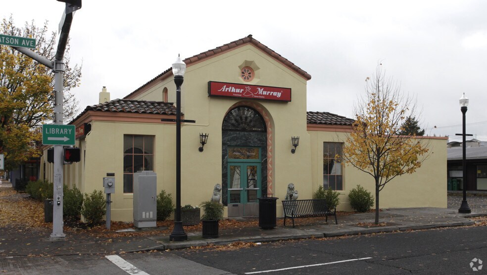 4500 SW Watson Ave, Beaverton, OR for sale - Building Photo - Image 1 of 1