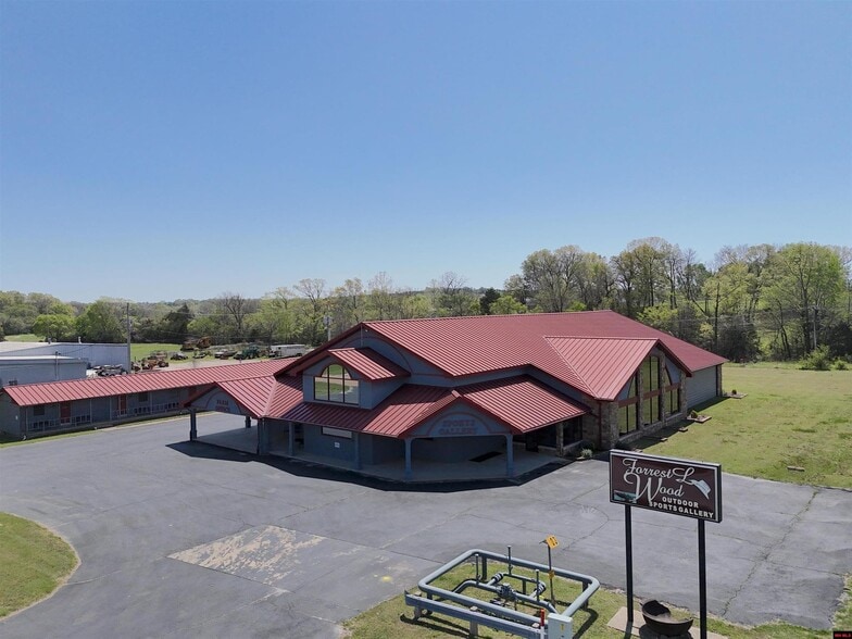 25 Airport Rd, Flippin, AR for sale - Building Photo - Image 2 of 11