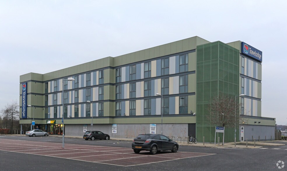 Lakeside Blvd, Doncaster, SYK DN4 5PL Travelodge