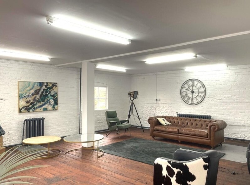 Greys Rd, Henley On Thames for lease - Building Photo - Image 3 of 5