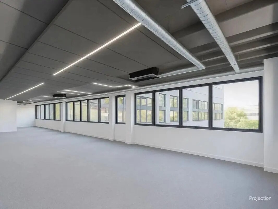 Office in Boulogne-Billancourt for sale Interior Photo- Image 1 of 4