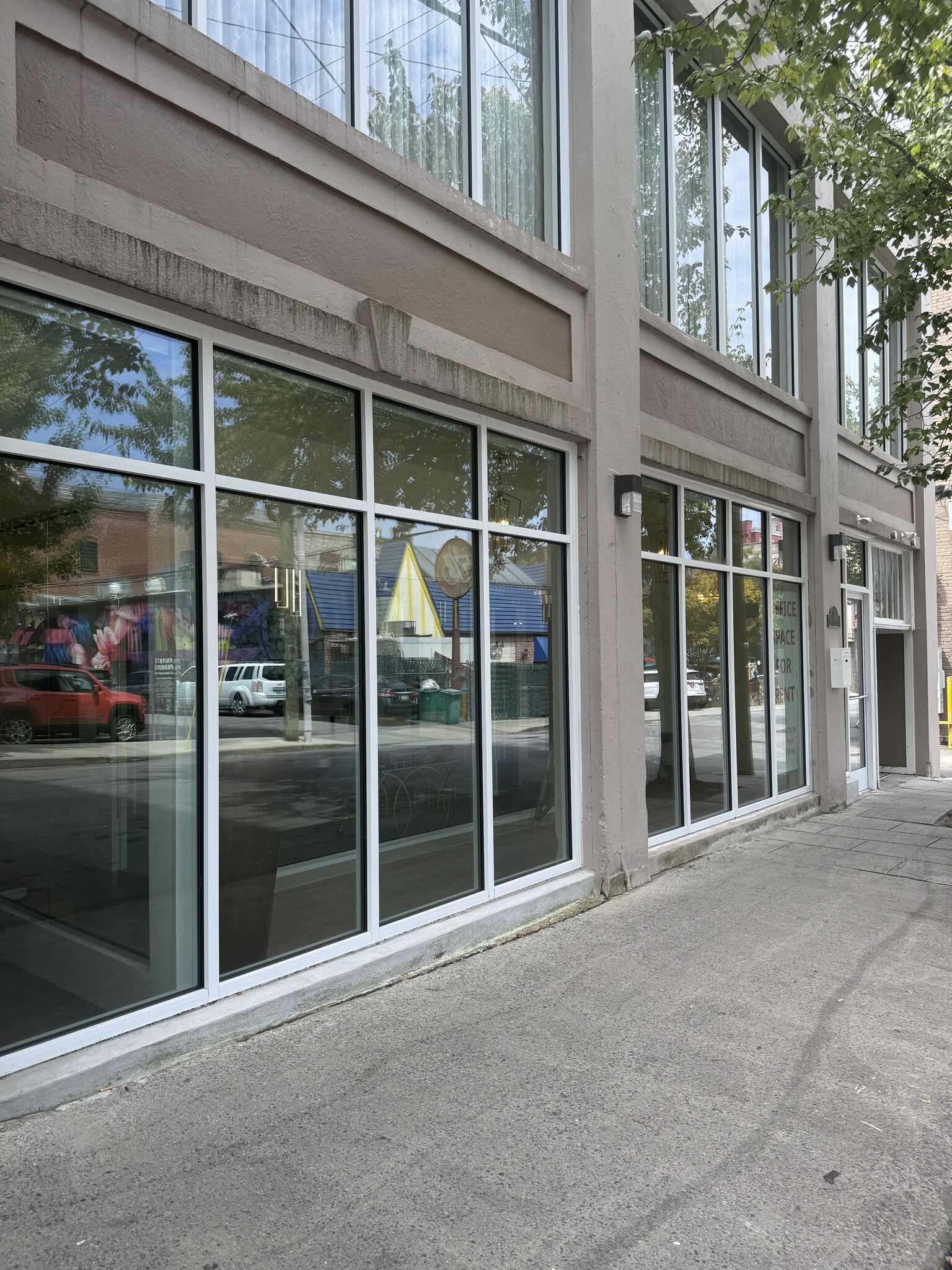 12 E Walnut St, Asheville, NC for lease Building Photo- Image 1 of 22