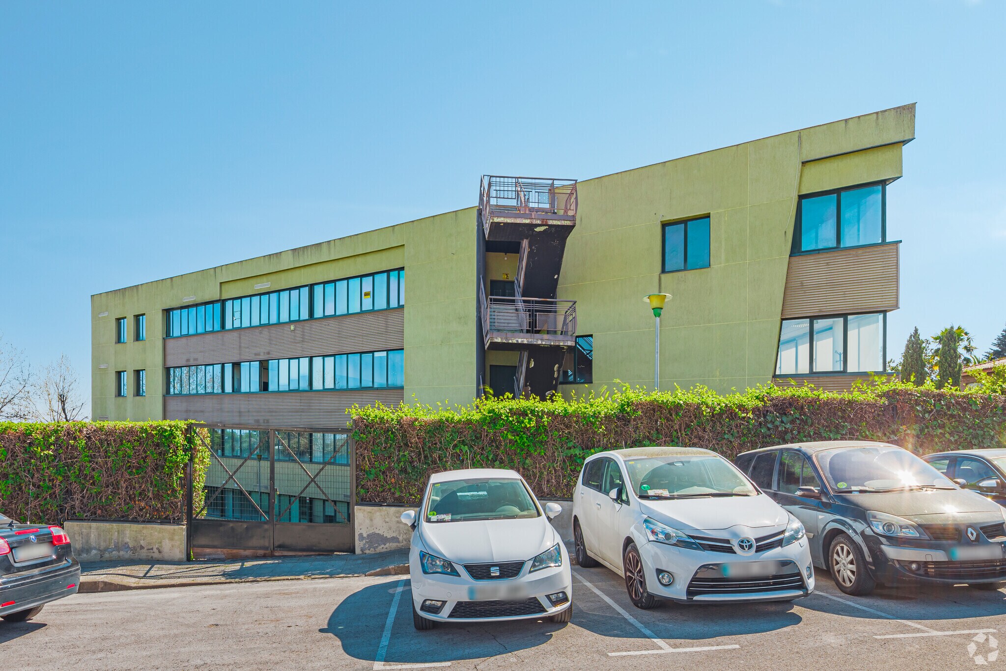 Office in Las Rozas de Madrid, Madrid for sale Building Photo- Image 1 of 2