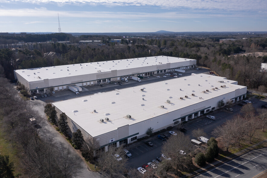 1630 Satellite Blvd, Duluth, GA for lease - Building Photo - Image 2 of 4