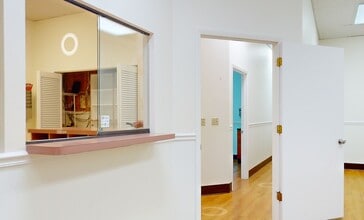 1800 59th St, Bradenton, FL for lease Matterport 3D Scan- Image 1 of 2