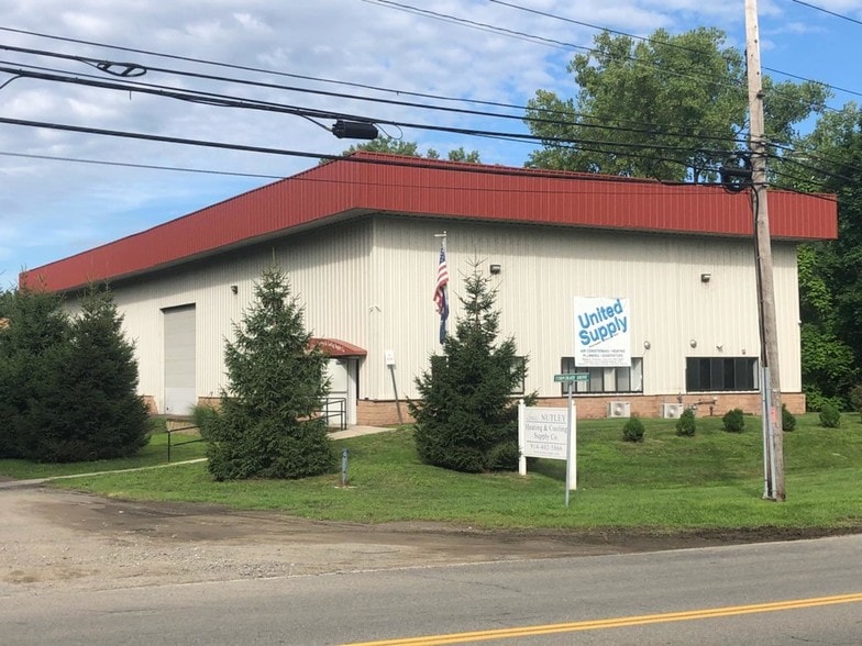 1 Corporate Dr, Peekskill, NY for lease - Building Photo - Image 3 of 5