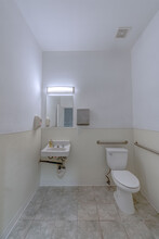 1212 E Pennsylvania St, Tucson, AZ for lease Interior Photo- Image 2 of 6