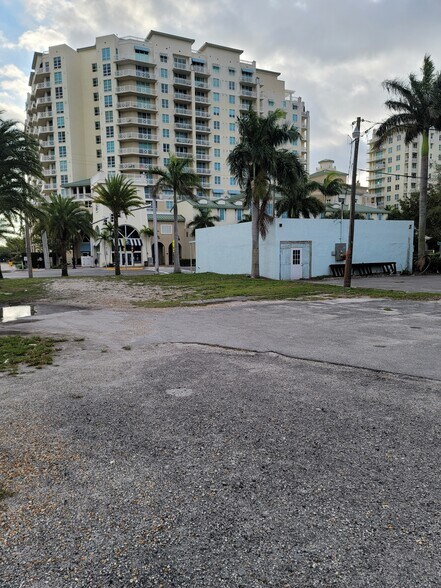 417 N Federal Hwy, Boynton Beach, FL for sale - Building Photo - Image 3 of 11