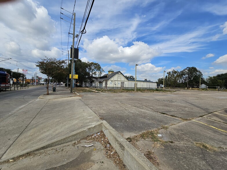 6929 Harrisburg Blvd, Houston, TX for lease - Building Photo - Image 3 of 7