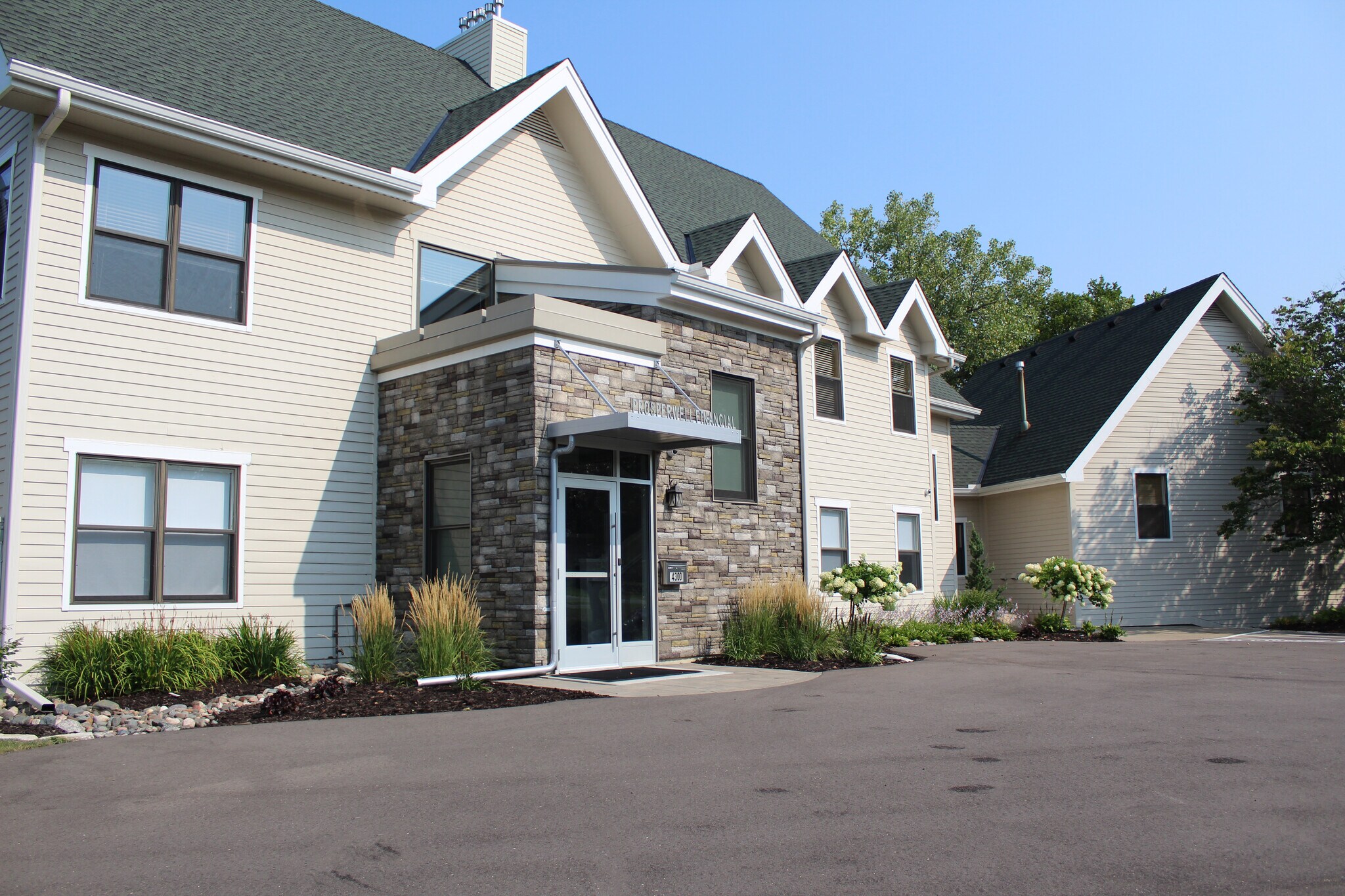 4300 Baker Rd, Minnetonka, MN for sale Building Photo- Image 1 of 1