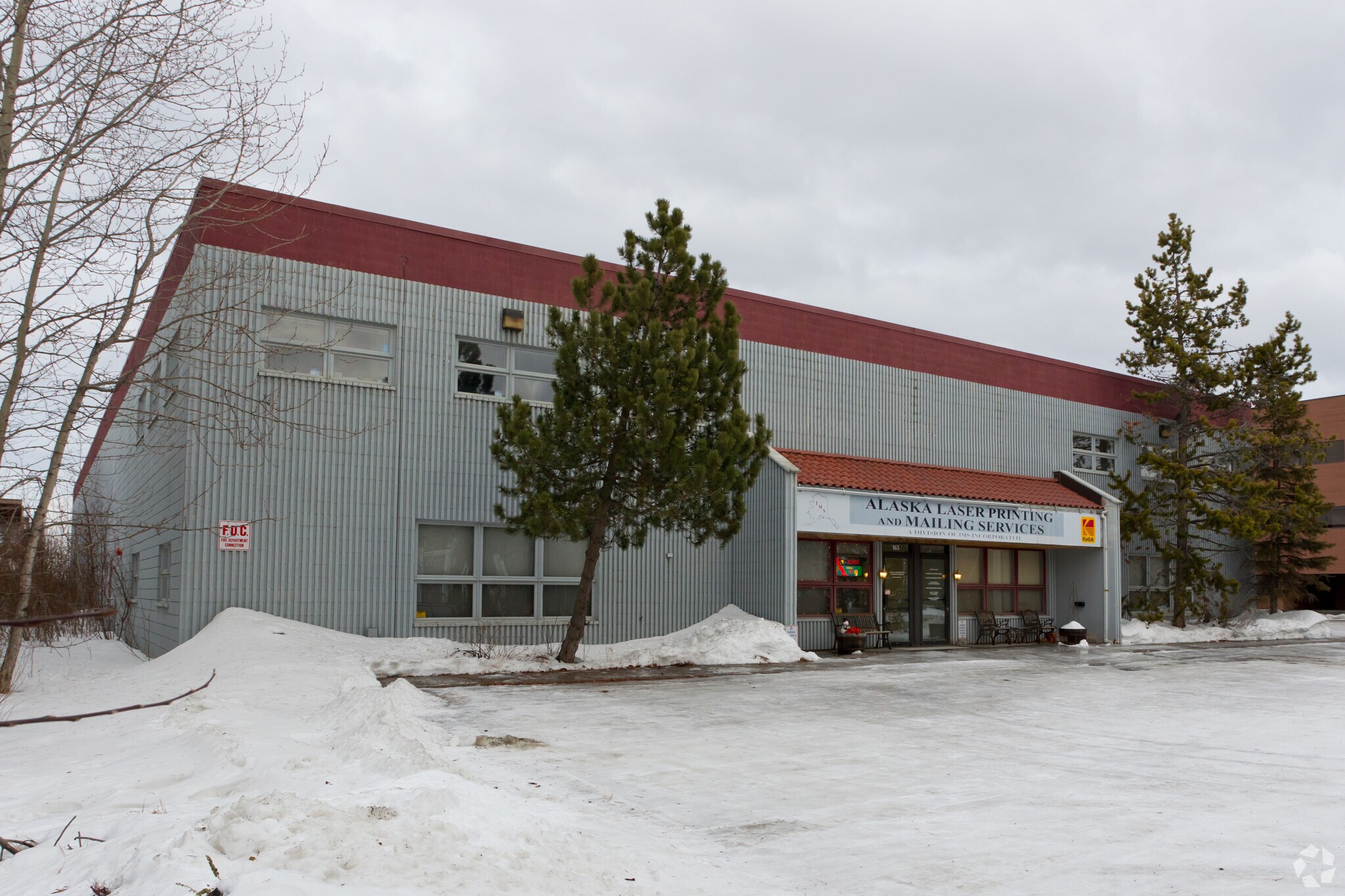 165 E 56th Ave, Anchorage, AK for sale Primary Photo- Image 1 of 1