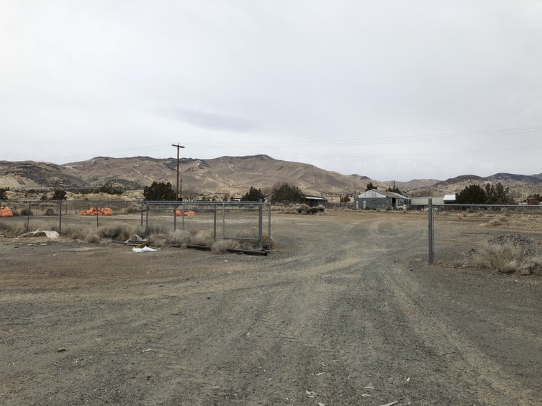 3 Julius Ln, Mound House, NV for lease - Primary Photo - Image 1 of 7