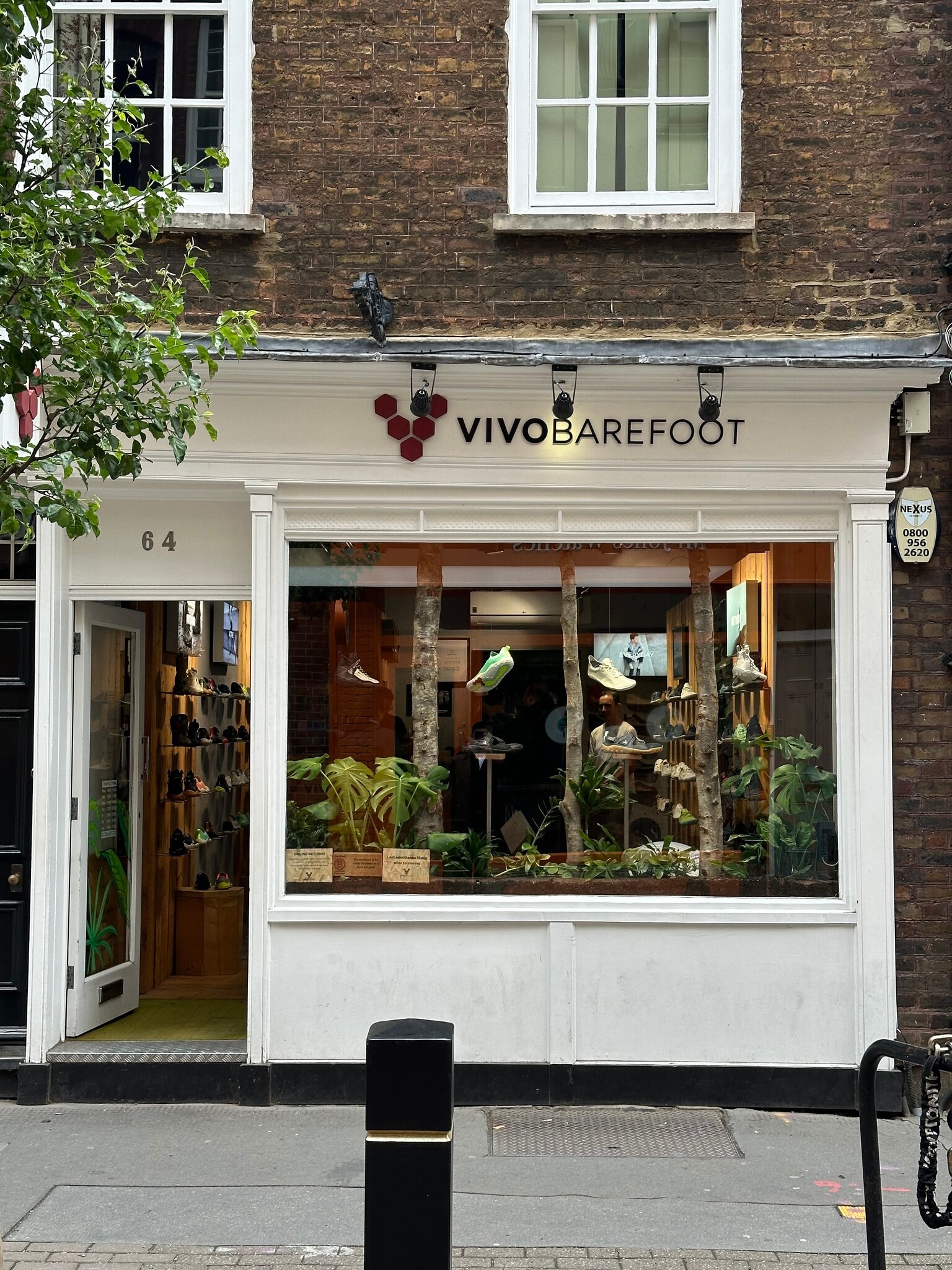 64 Neal St, London for sale Building Photo- Image 1 of 1