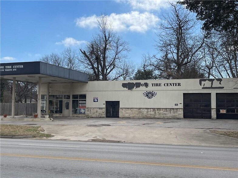 114 E University Ave, TX 78626