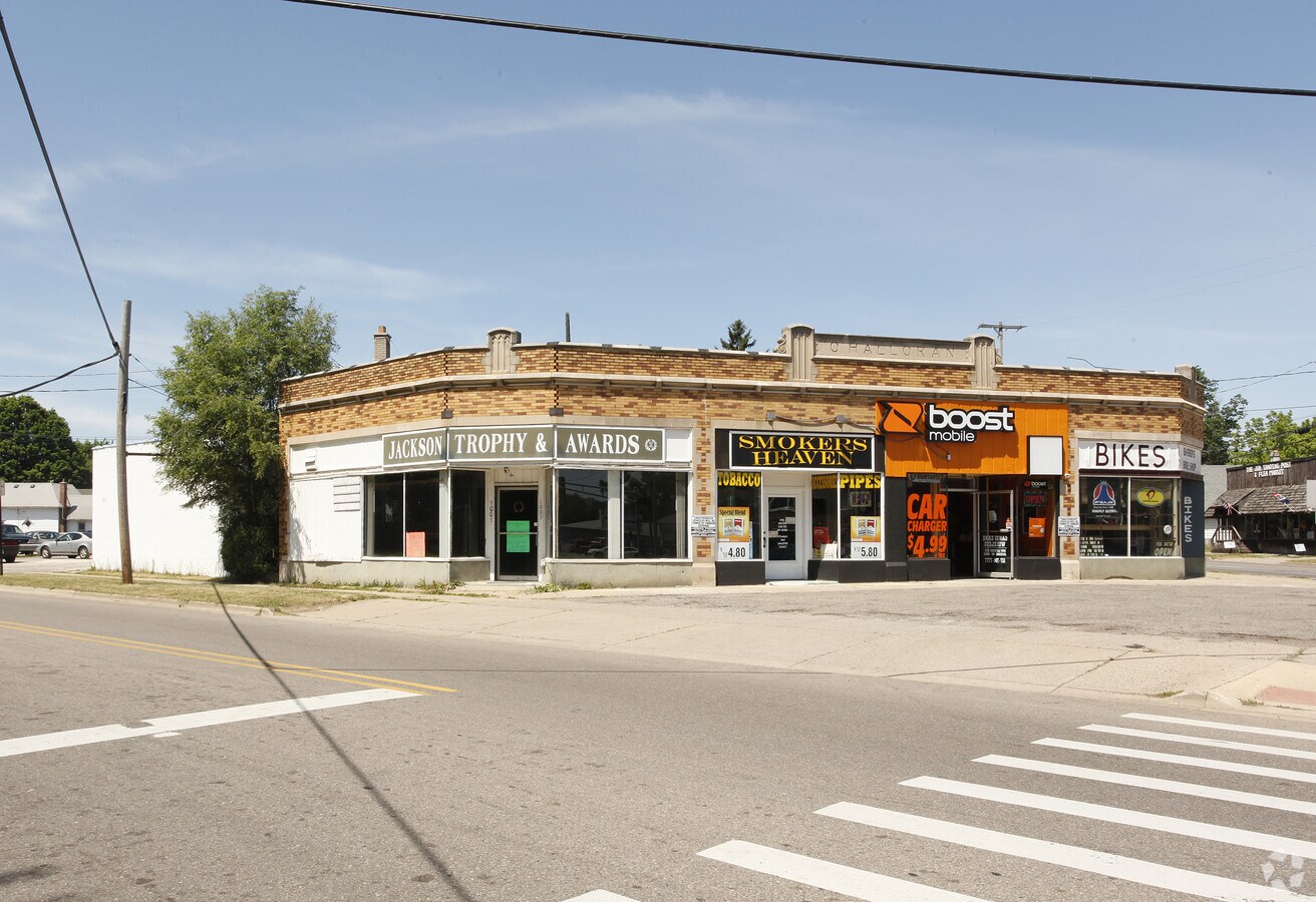 1000 Lansing Ave, Jackson, MI 49202 Property Record