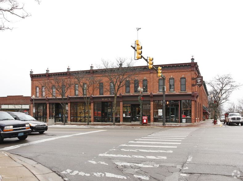 100-108 E Michigan Ave, Saline, MI for sale - Primary Photo - Image 1 of 1