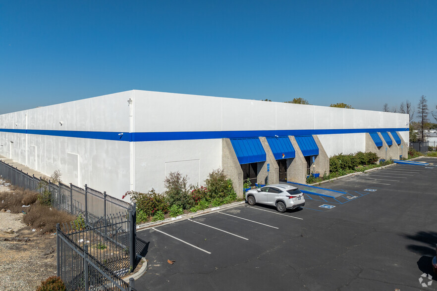 2059 Atlanta Ave, Riverside, CA for sale - Building Photo - Image 1 of 3